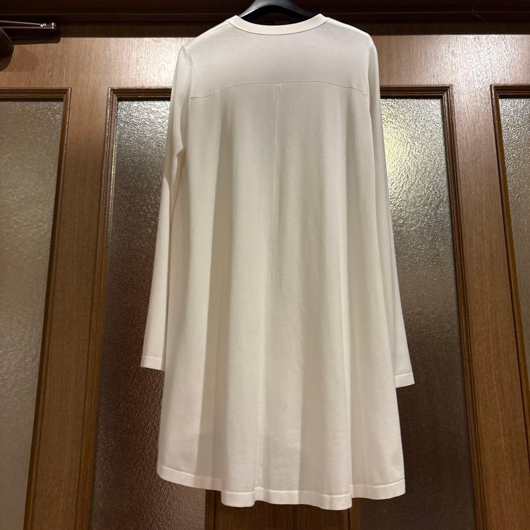 フォクシー　カーディガン　白　サイズ（40）M 売り切り品