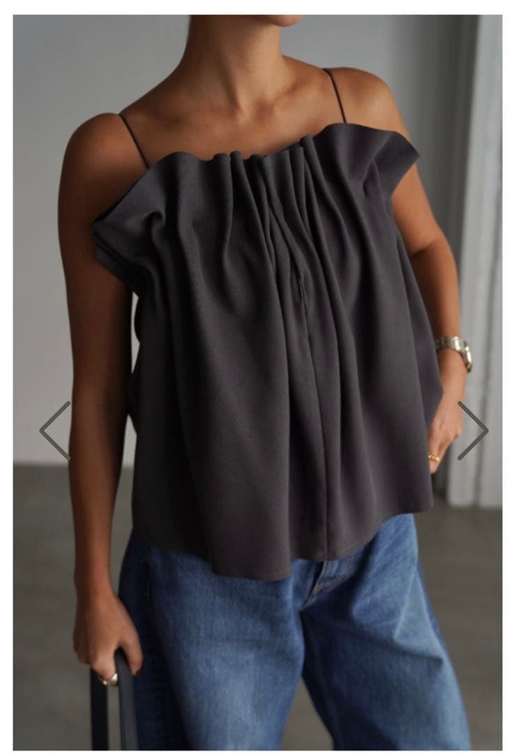 大人気商品⁎⋆*﻿room306 Pleats Design Tops