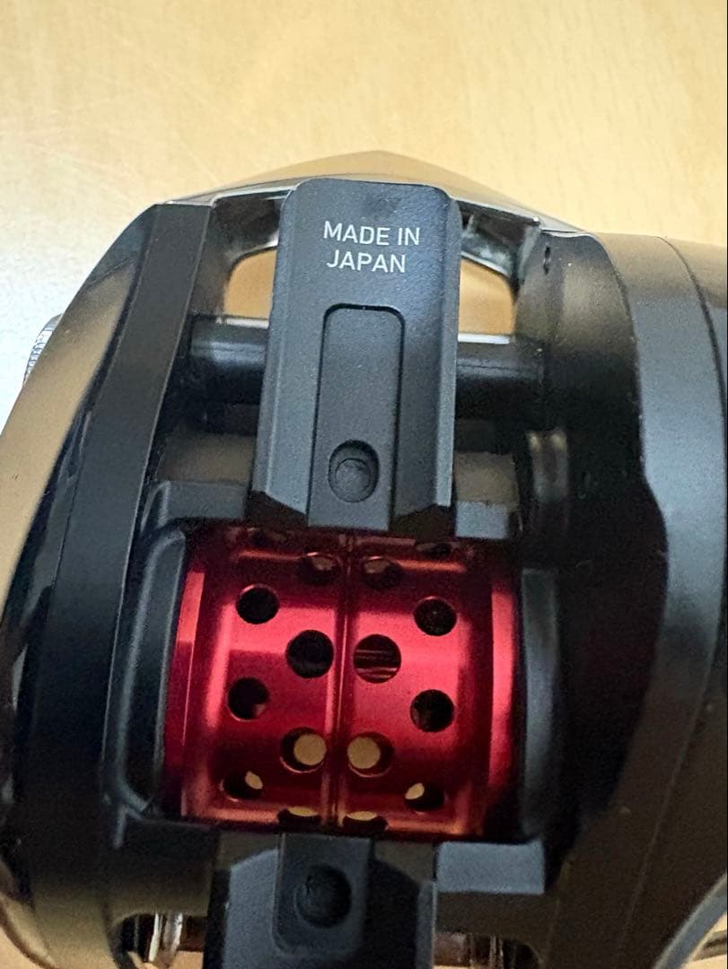ダイワ SS AIR 8.1L ベイトリール
