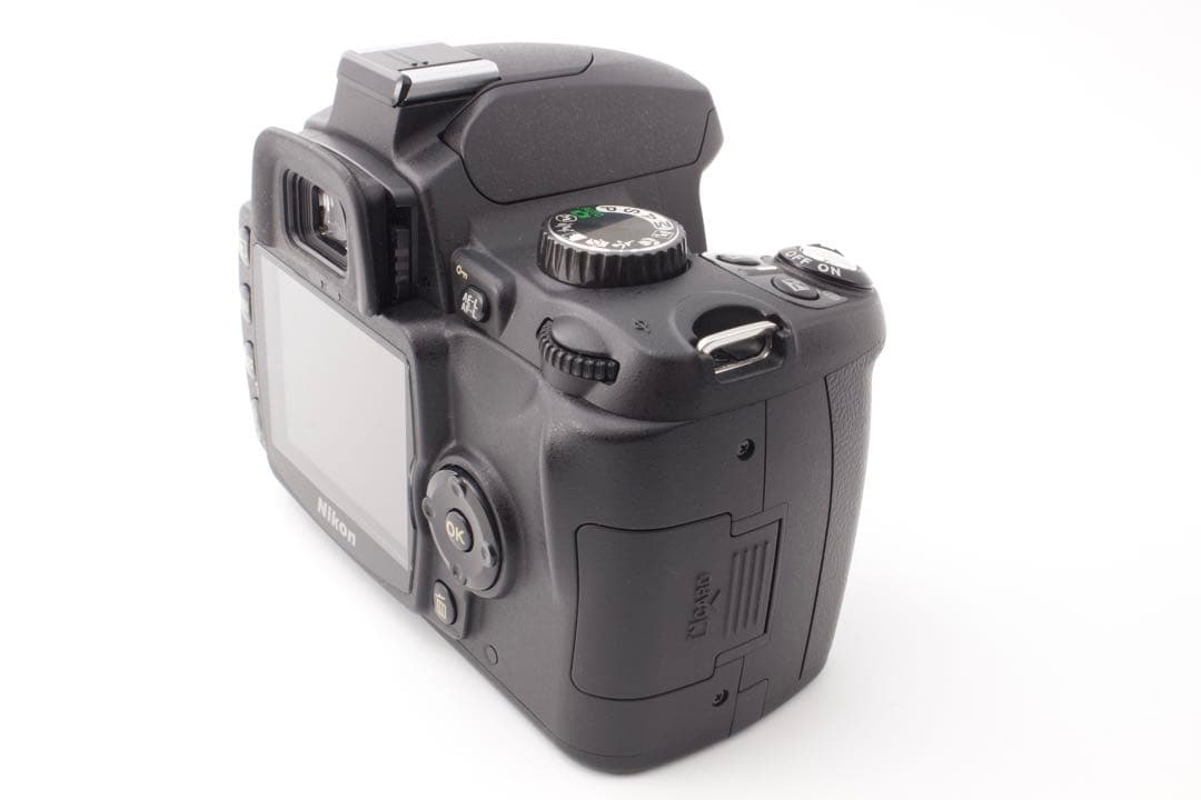 極美品✨Nikon D60 レンズキット　スマホ転送　手ぶれ補正 CCDセンサー