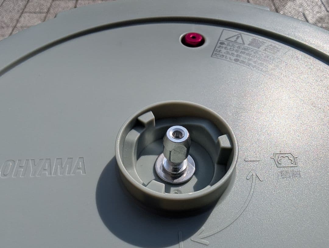 アイリスオーヤマ　電気圧力鍋　2022　KPC−MA3−G