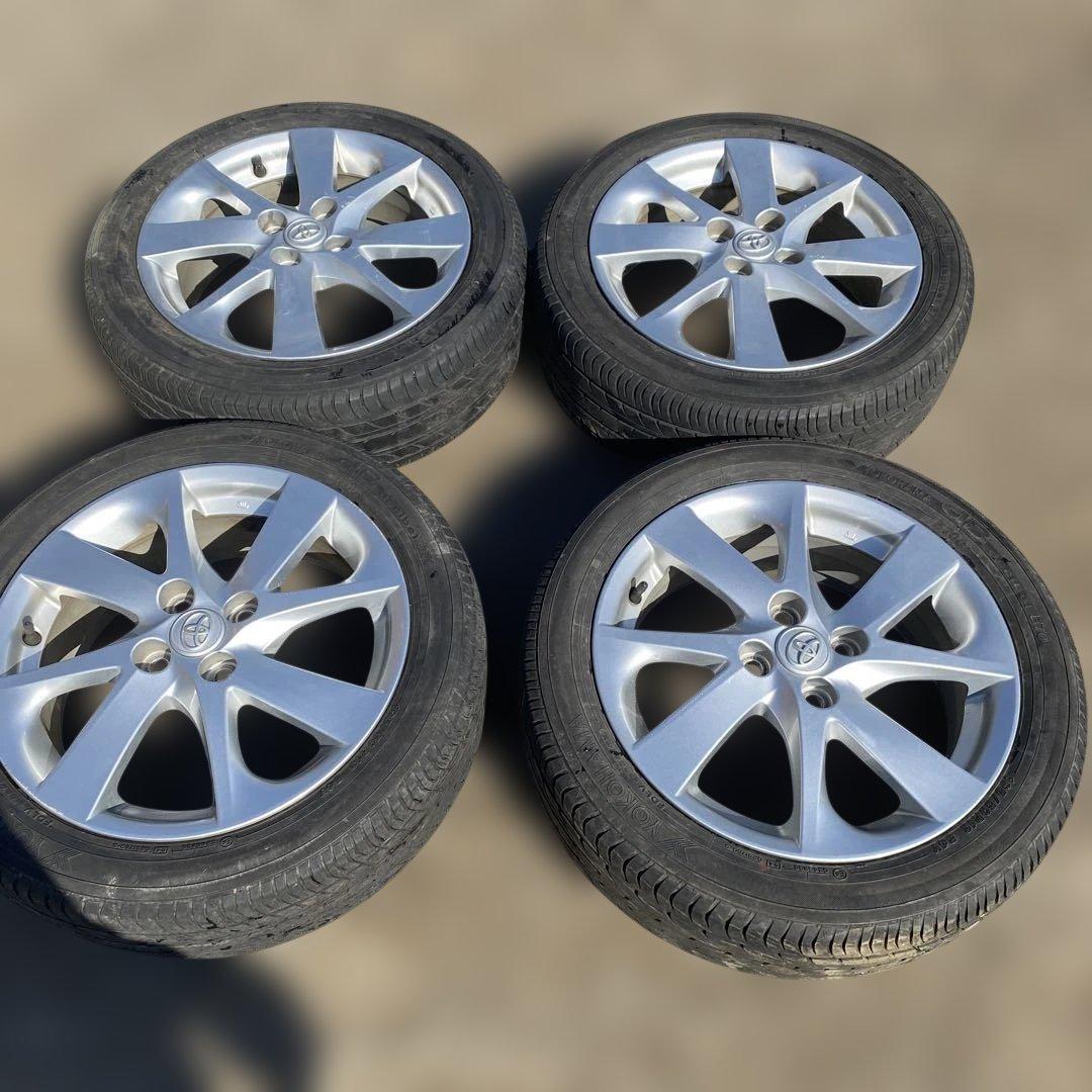 Yokohama 16インチタイヤとToyotaホイールセット