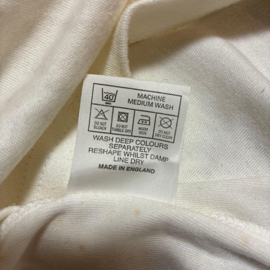 Vivienne Westwood おっぱいTシャツ