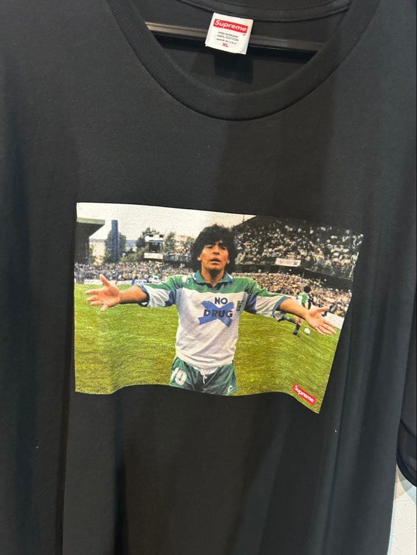 Supreme Tシャツ XL