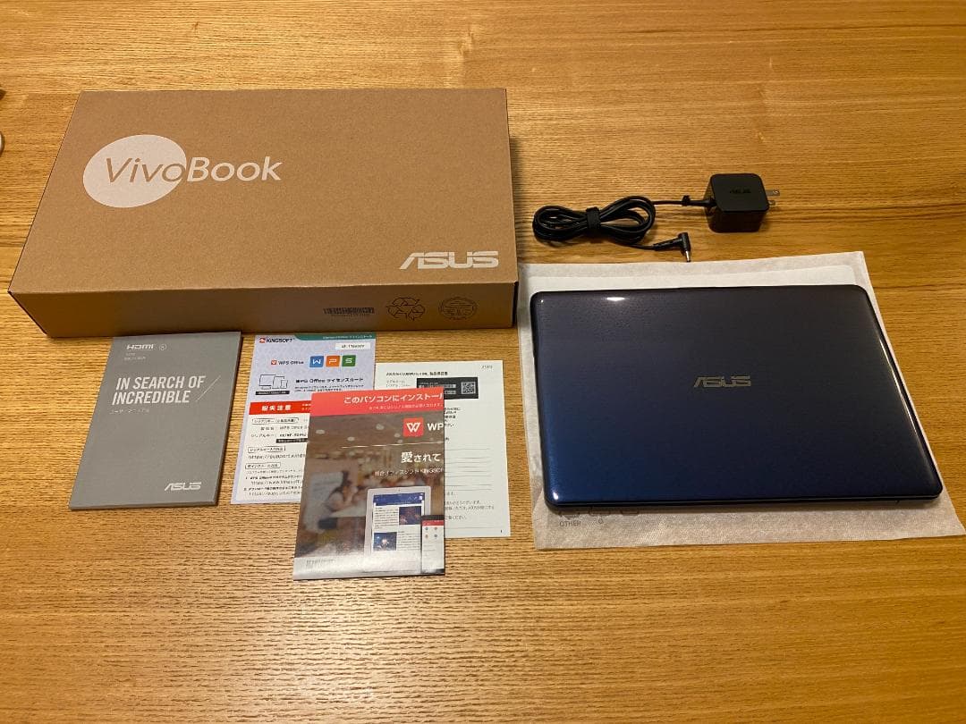 【極美品】ASUS VivoBook L203NA-FD126T ノートパソコン