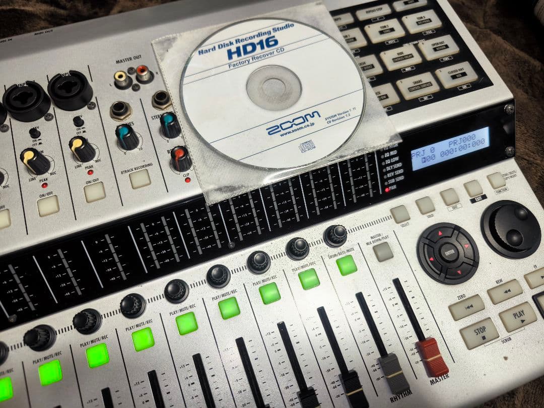 ZOOM MTR HD16 CD CD読み込み不可ジャンク
