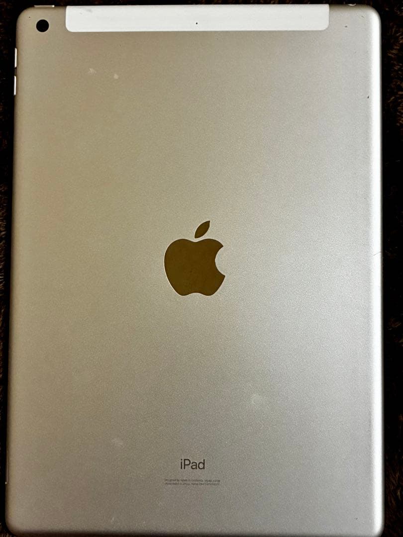 iPad （第7世代）128GB Wi-Fi+Cellular 画面割れ