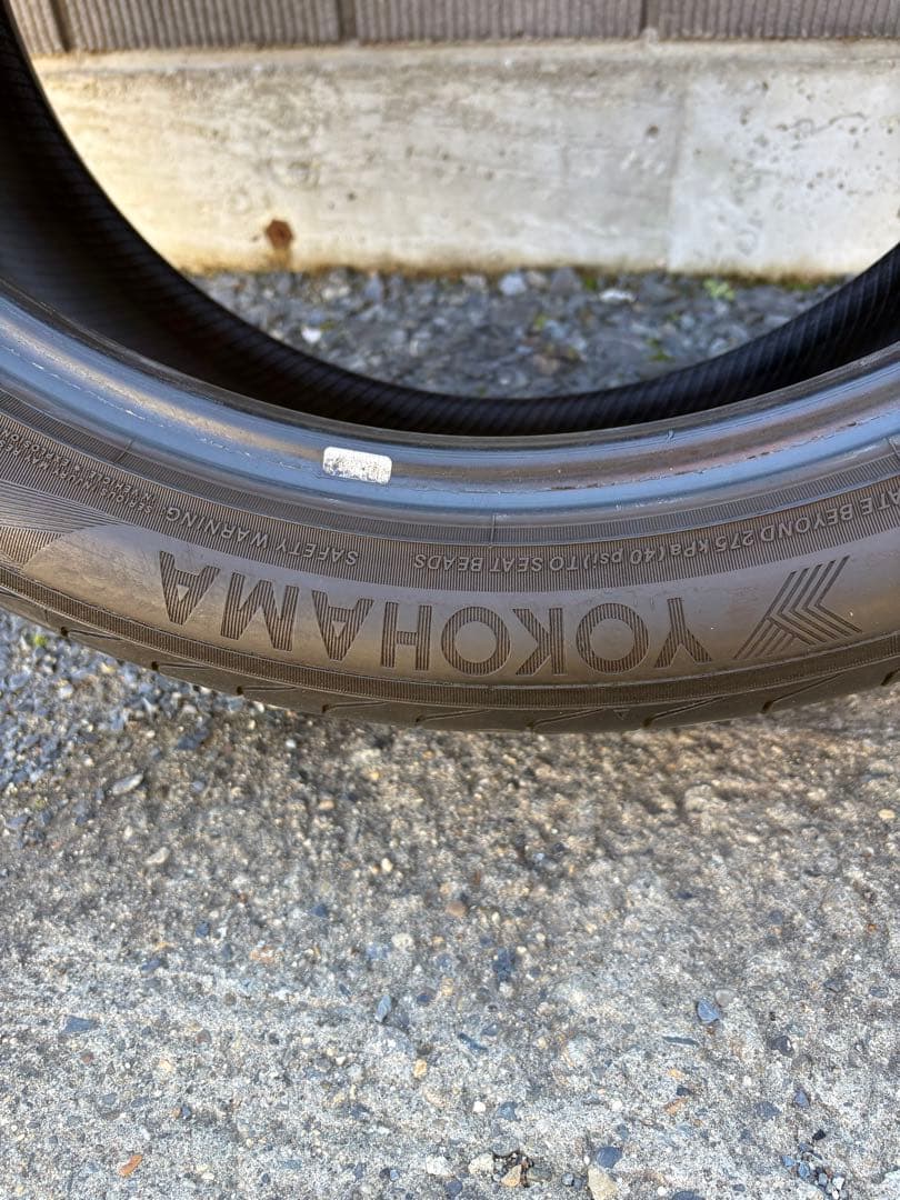 ヨコハマ ADVAN Sport V105 255/40R20 ①