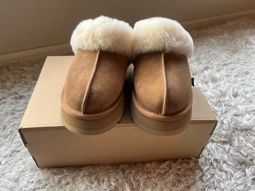 UGG スリッポン ムートン