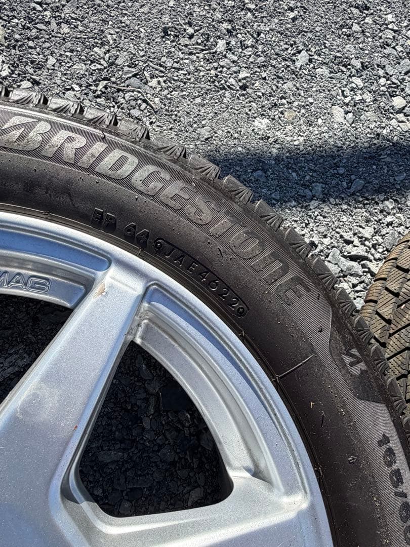 ブリザック VRX3 ホイール付きスタッドレス　15インチ