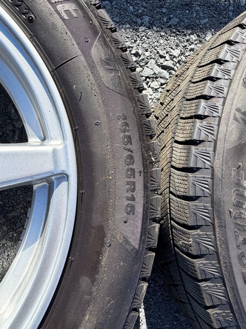 ブリザック VRX3 ホイール付きスタッドレス　15インチ