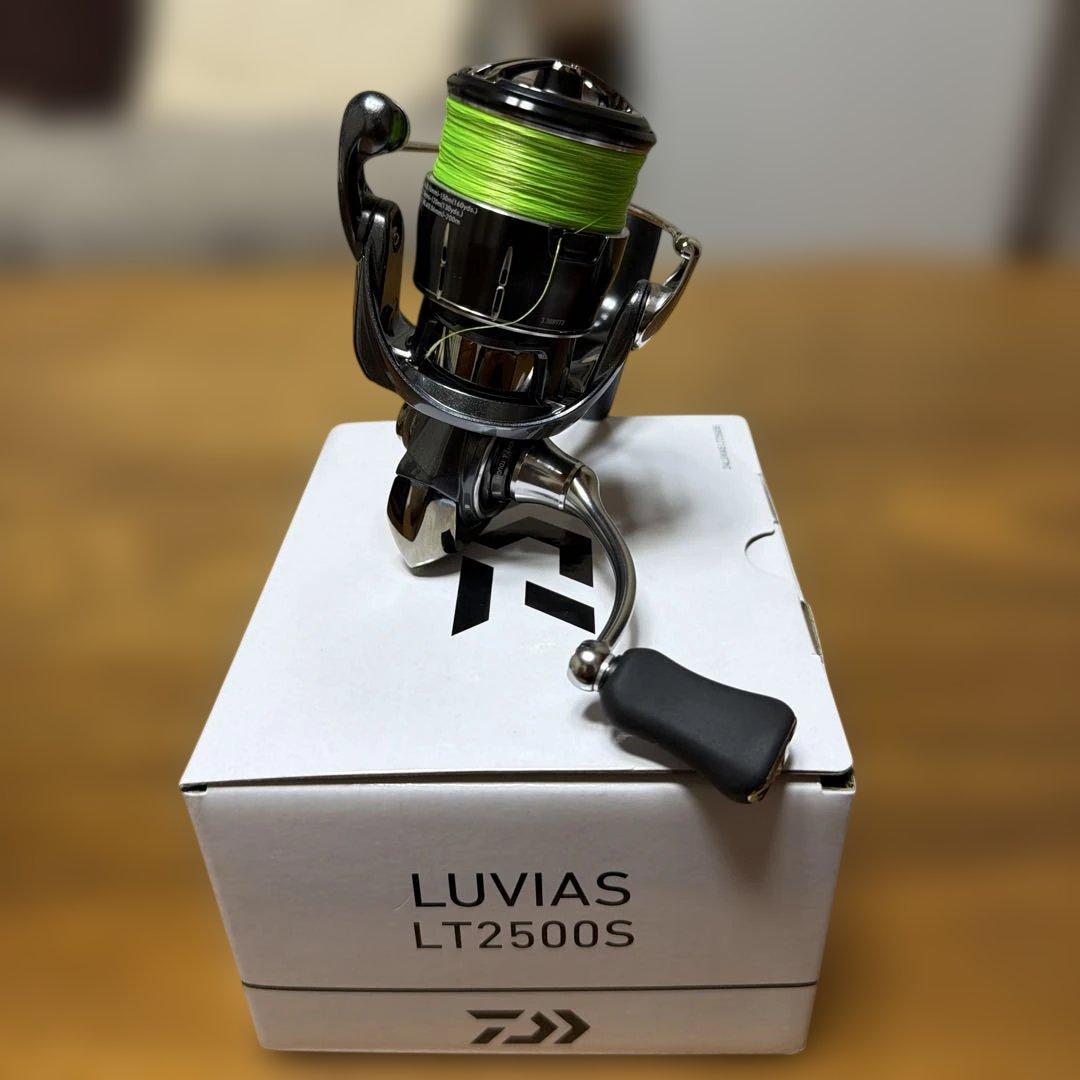 新品未使用　ダイワ 24ルビアスLT2500S