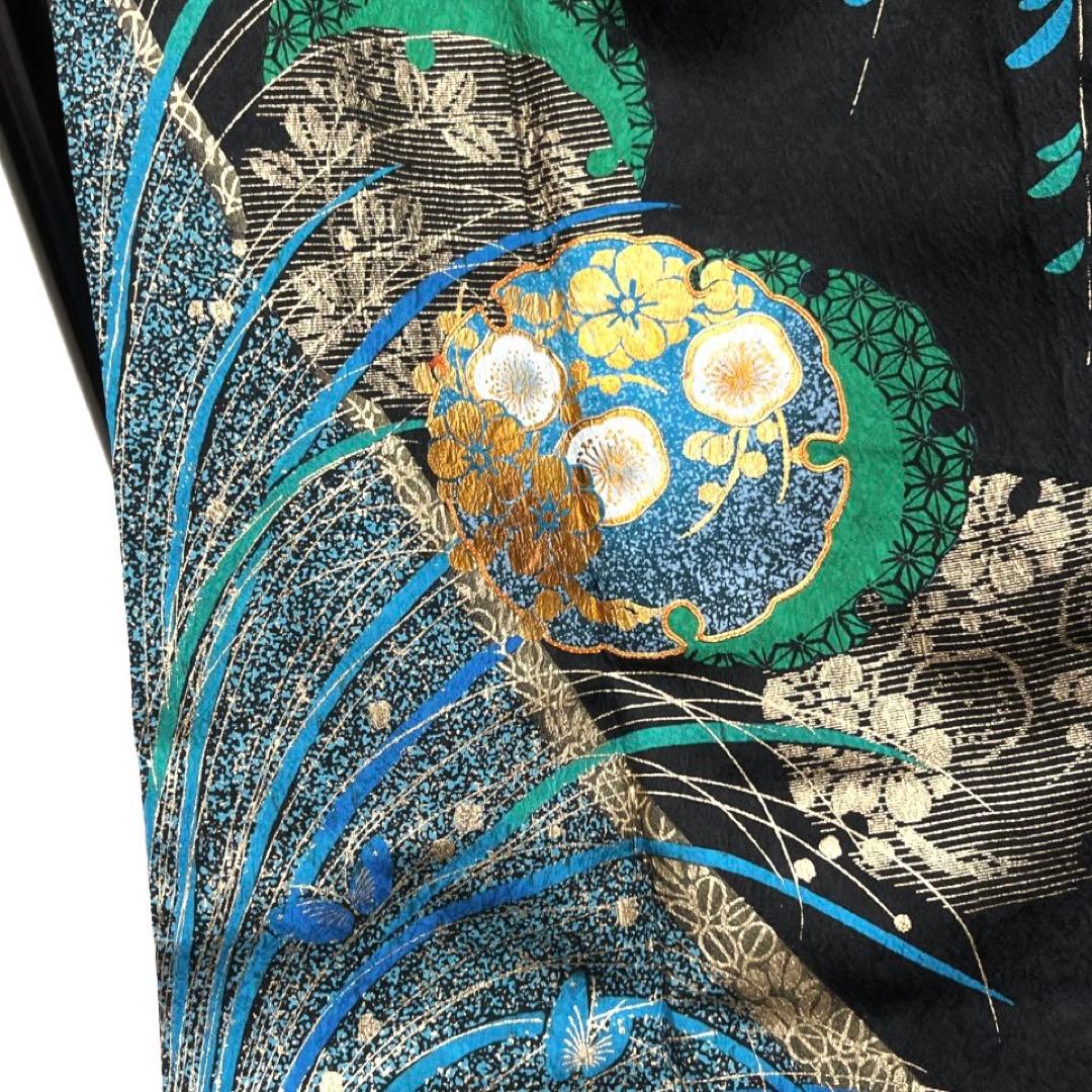 振袖　金駒刺繍　金彩　雪輪紋　枝垂れ桜　黒　成人式　晴れの日　着物　053a d