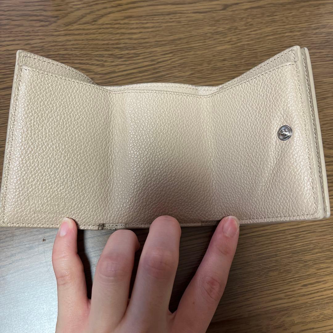 イヴ・サンローラン　ミニ財布　コンパクトウォレット　ベージュ