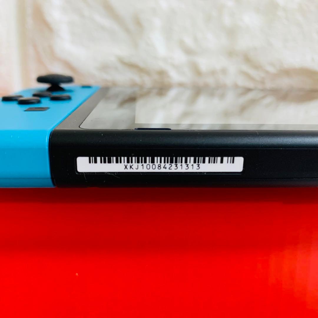 Nintendo Switch 本体　ジョイコン　任天堂
