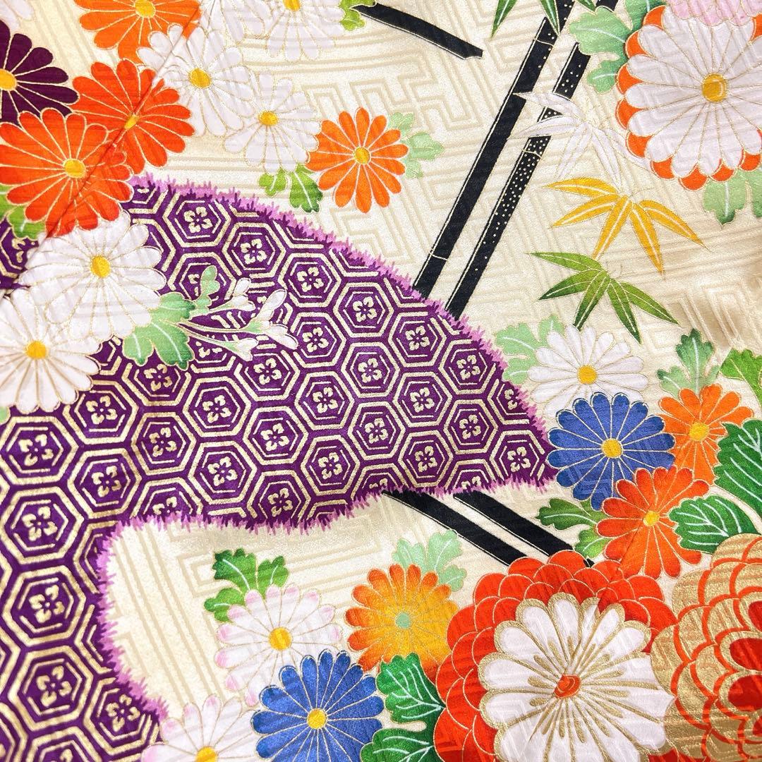 振袖　金駒刺繍　金彩　牡丹　梅花　菊花　紗綾形　着物　125tz