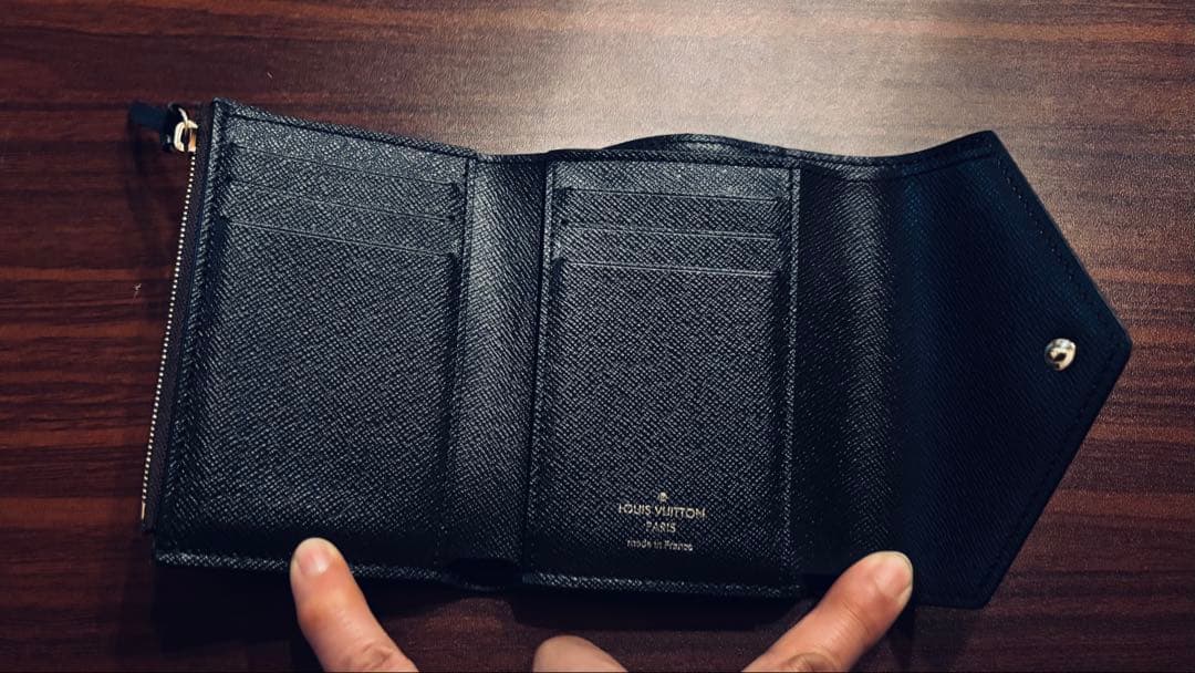 Louis Vuitton ポルトフォイユ•ヴィクトリーヌ