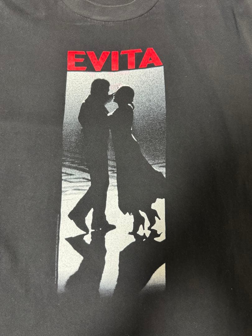 EVITA Tシャツ