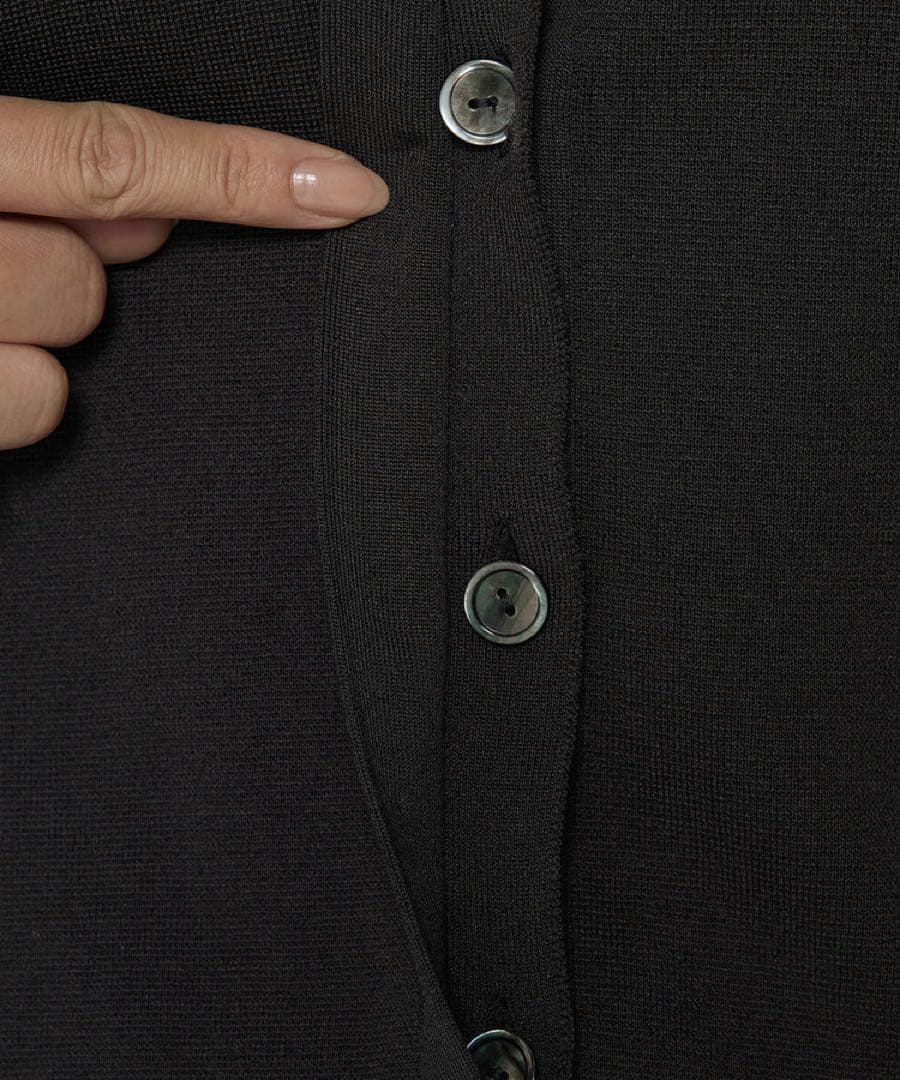 【未使用美品】ミラノリブショートジャケット 9号 黒 手洗い可 通勤 冠婚