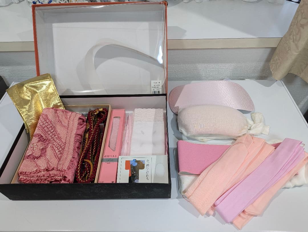 【美品】　正絹振袖　フルセット+小物・草履・バック・フェザーショール付　即発送可