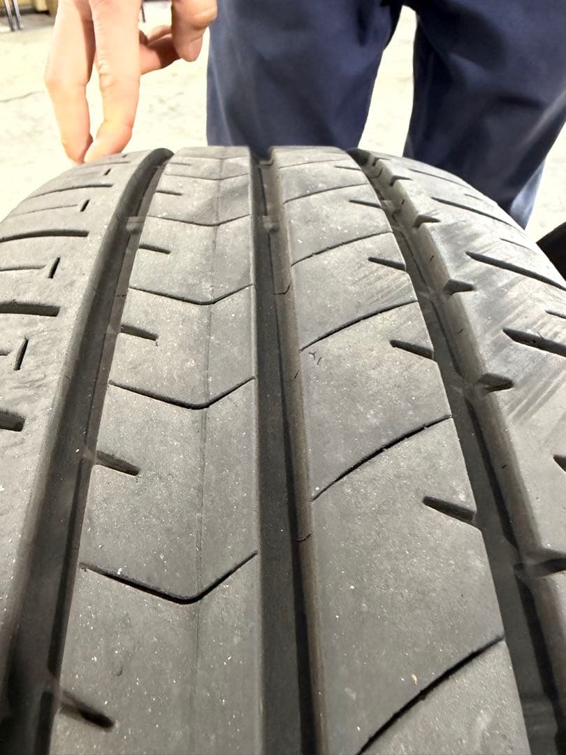 ブリジストン エコピア NH100RV 225/55R18