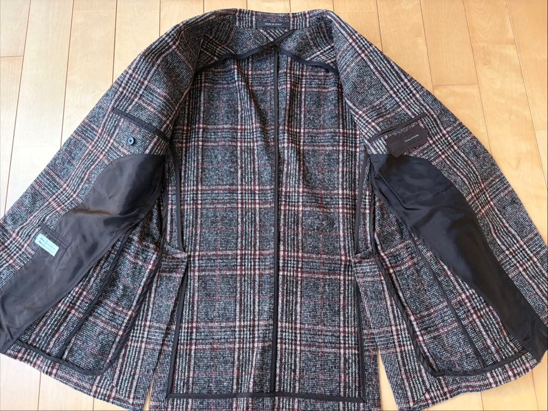 TAGLIATORE ジャケット