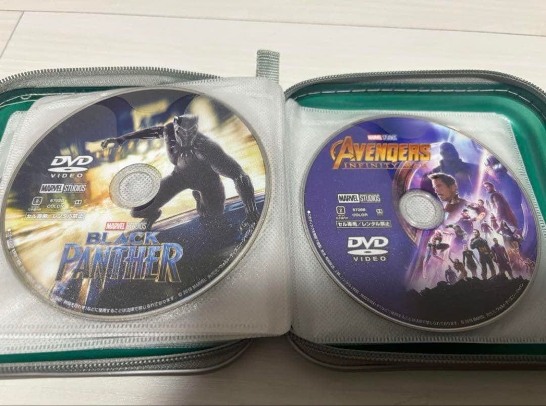 MARVEL MCU アイアンマン〜エンドゲームまで 22本セット