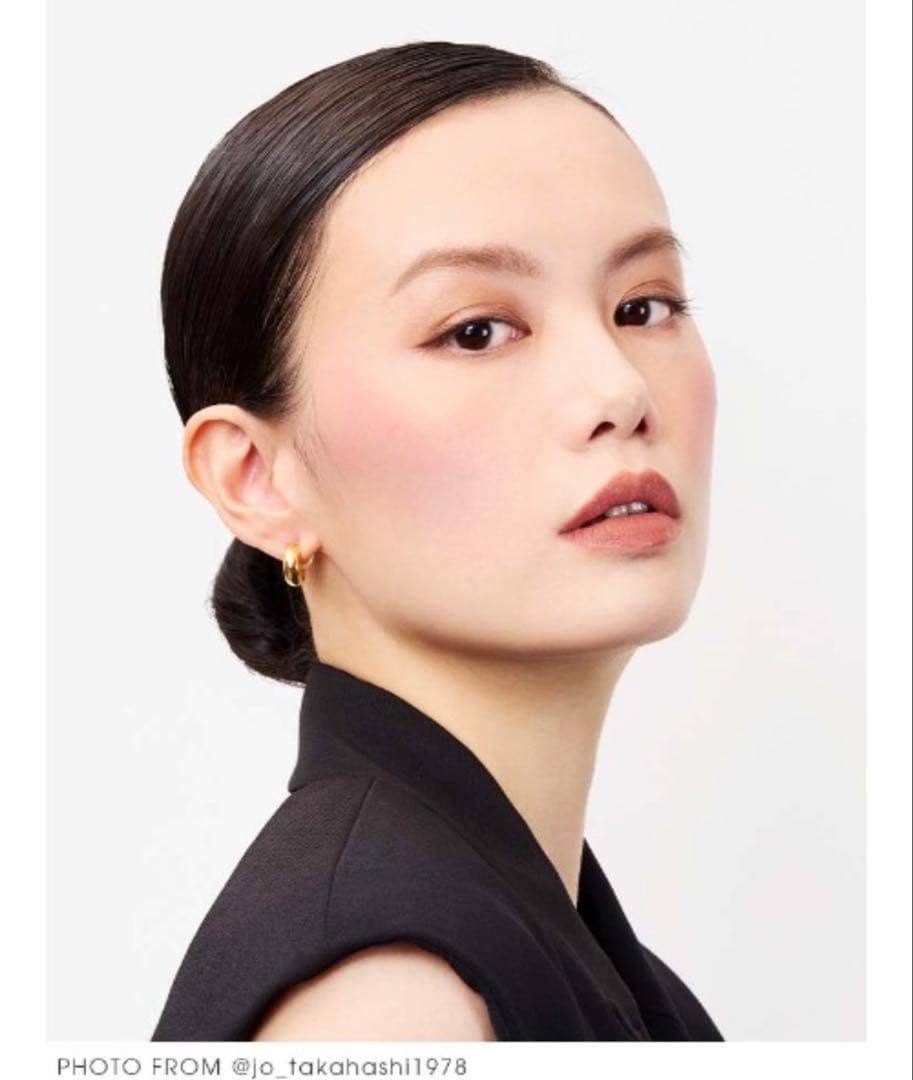 【新品】YSL メイクミーブラッシュ パウダー S 93