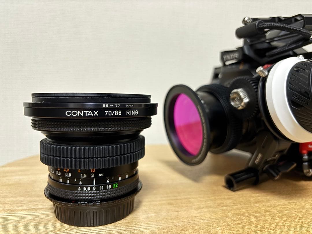 ベー Pocket Cinema Camera 6K G2 EVF付