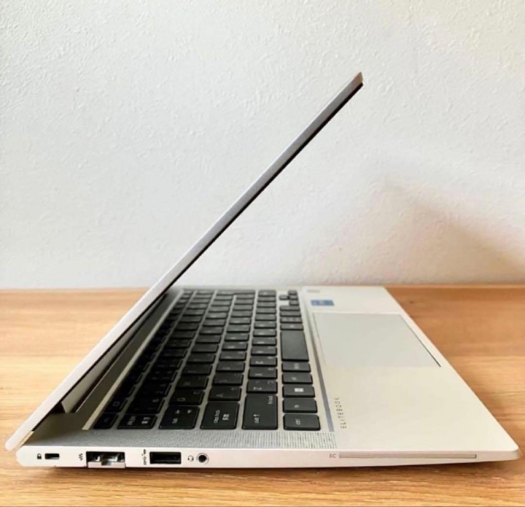 HP SSD 12世代 16GB Windows11 カメラ付ノートパソコン