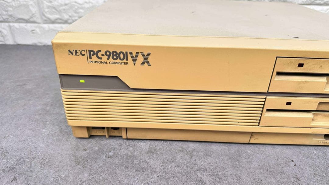 NEC ヴィンテージパソコン　PC-9801VX 専用マウス　キーボード付き
