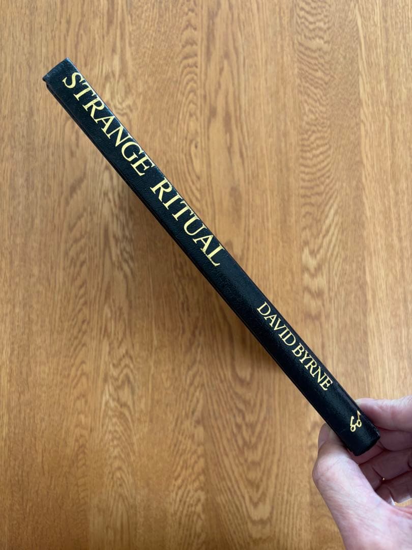 洋書 STRANGE RITUAL DAVID BYRNE