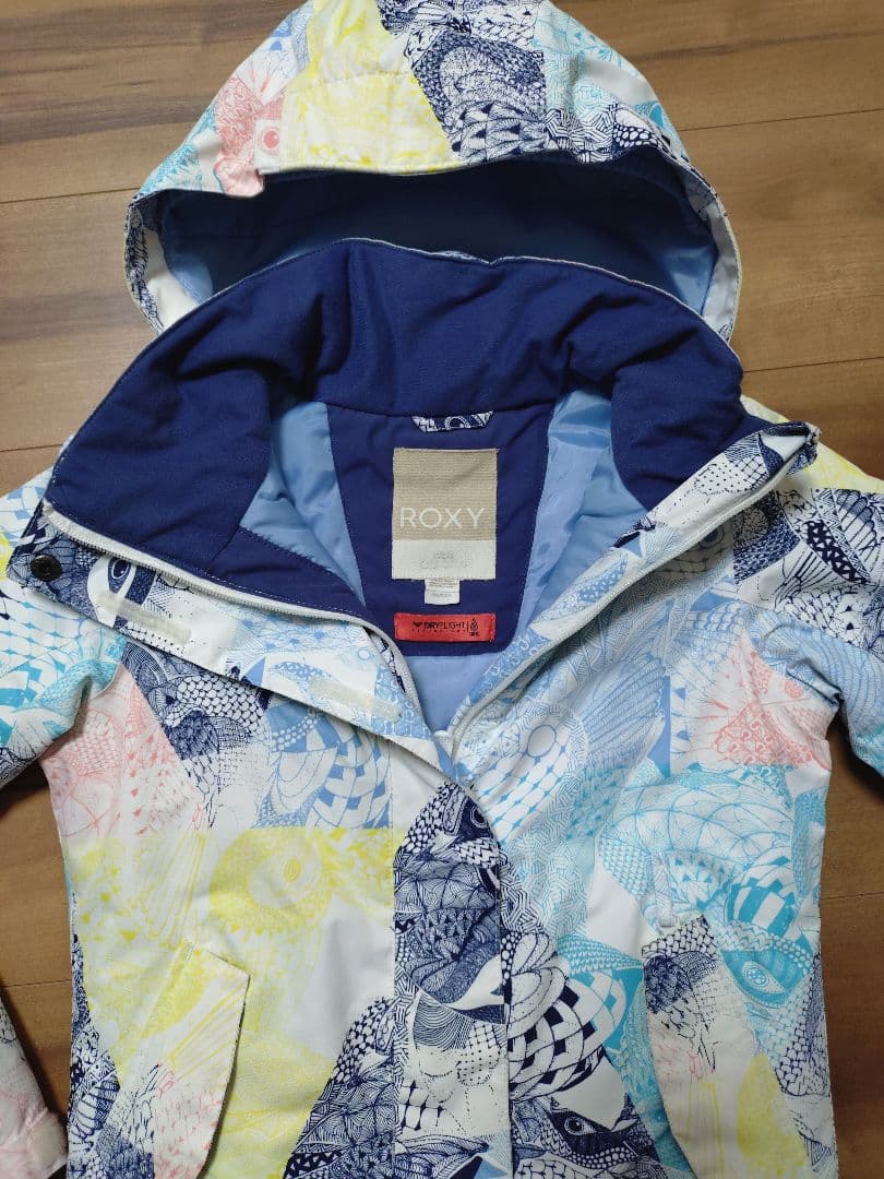 ROXY スノーボードウェア 上下セット 130 スキーウェア ロキシー 女の子