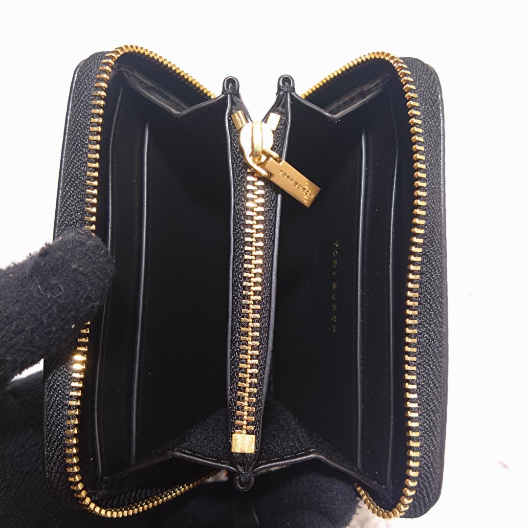トリーバーチTORYBURCH　ブラックレザー ダイヤモンドキルト　財布　レザー
