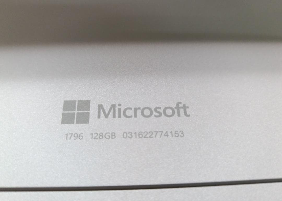 Windowsタブレット本体 Surface Pro 5 4GB 128GB Windows 11