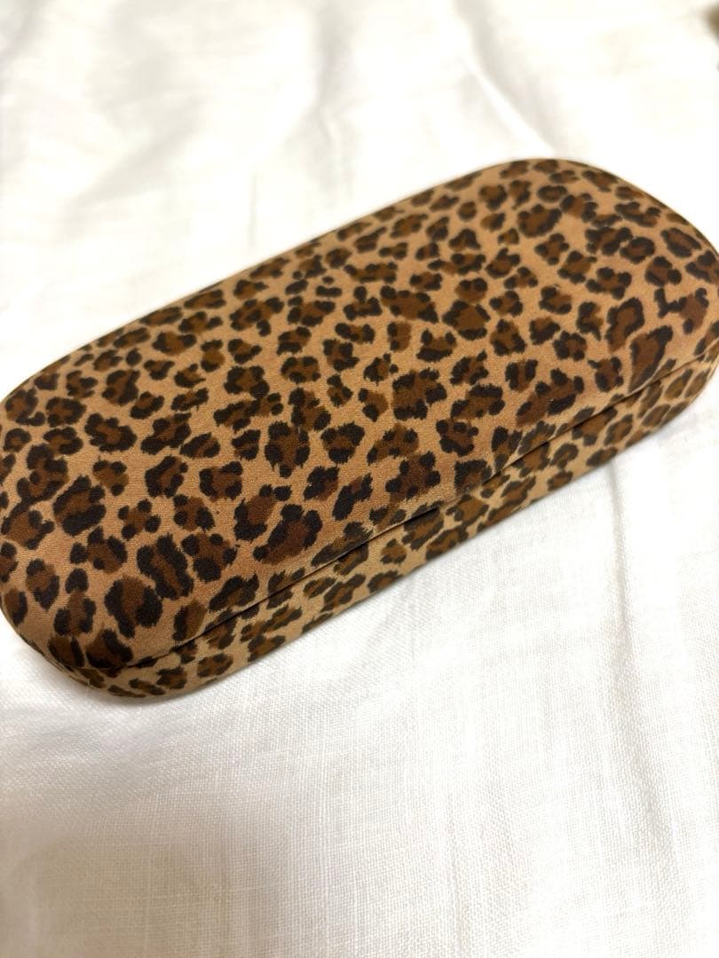 美品✴︎BOTTEGA VENETA サングラス　べっ甲柄　レオパード柄ケース