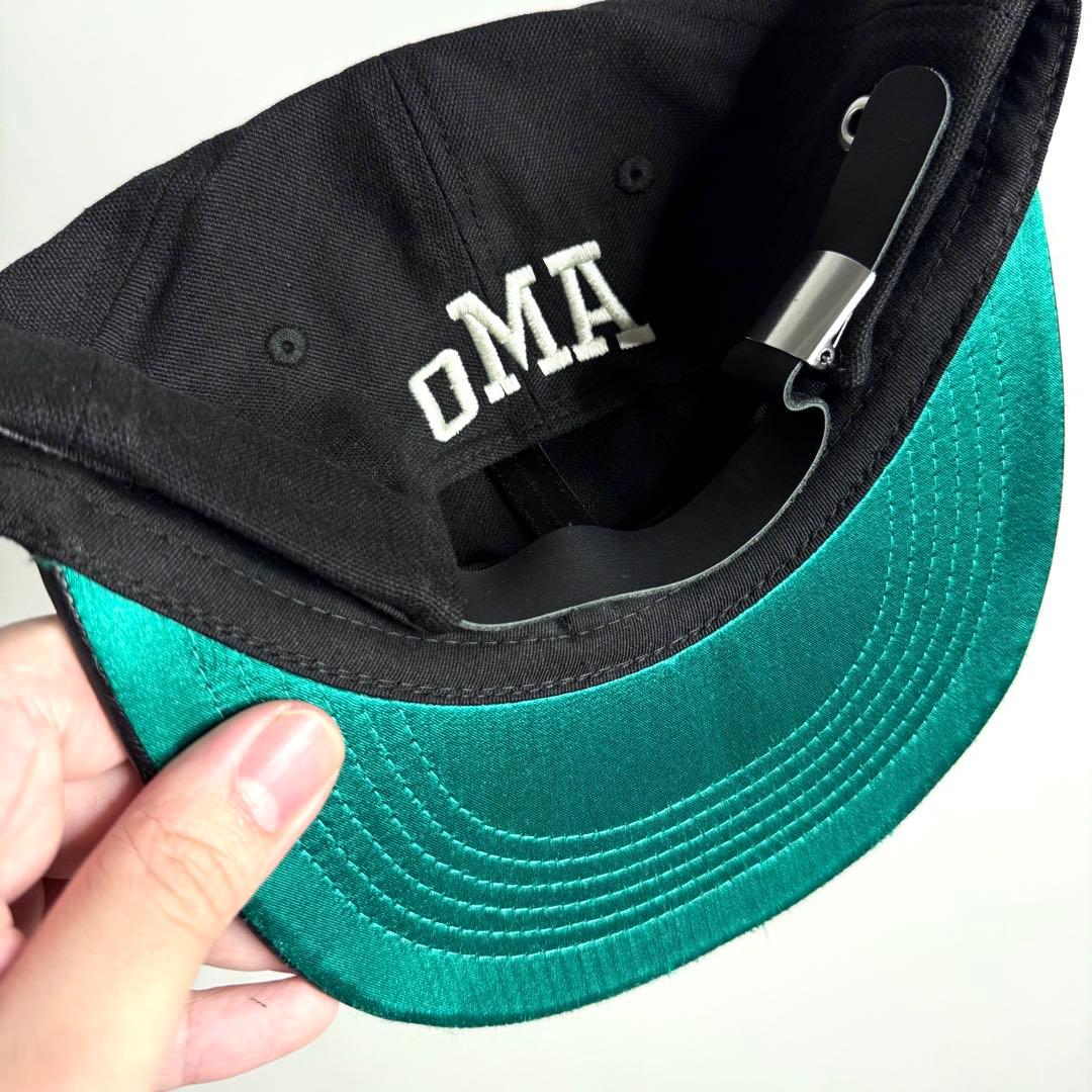 帽子 oMA STUDIOS Arch Logo Leather Brim Cap