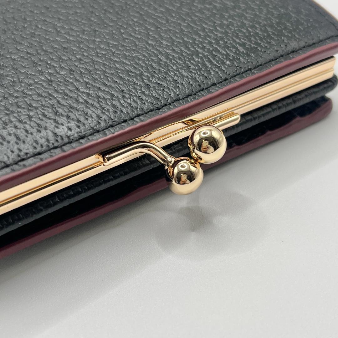 未使用 Vivienne Westwood 新品 がま口 折財布 黒 シンプル