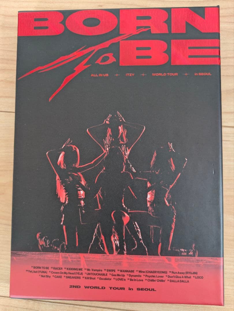 ITZY BORN TO BE LIVE DVD 付属品未開封