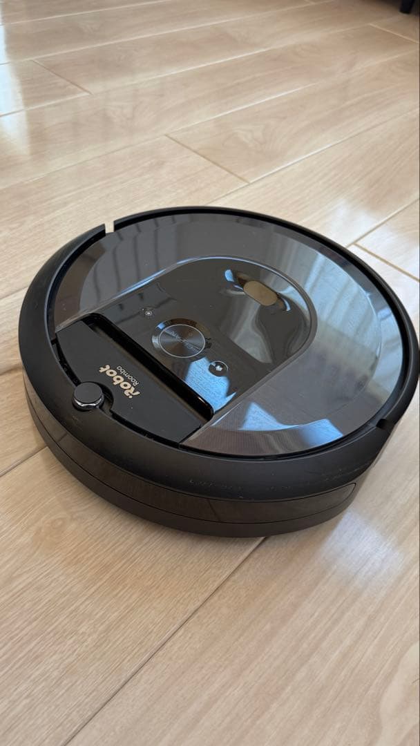【ジャンク】iRobot ルンバ i7+ （ロボット掃除機本体＋ゴミ収集機）
