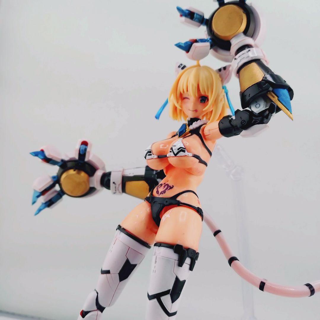 螢*典様 PLAMAX ソフィア・F・シャーリング 虎アーマーVer. 　改造品
