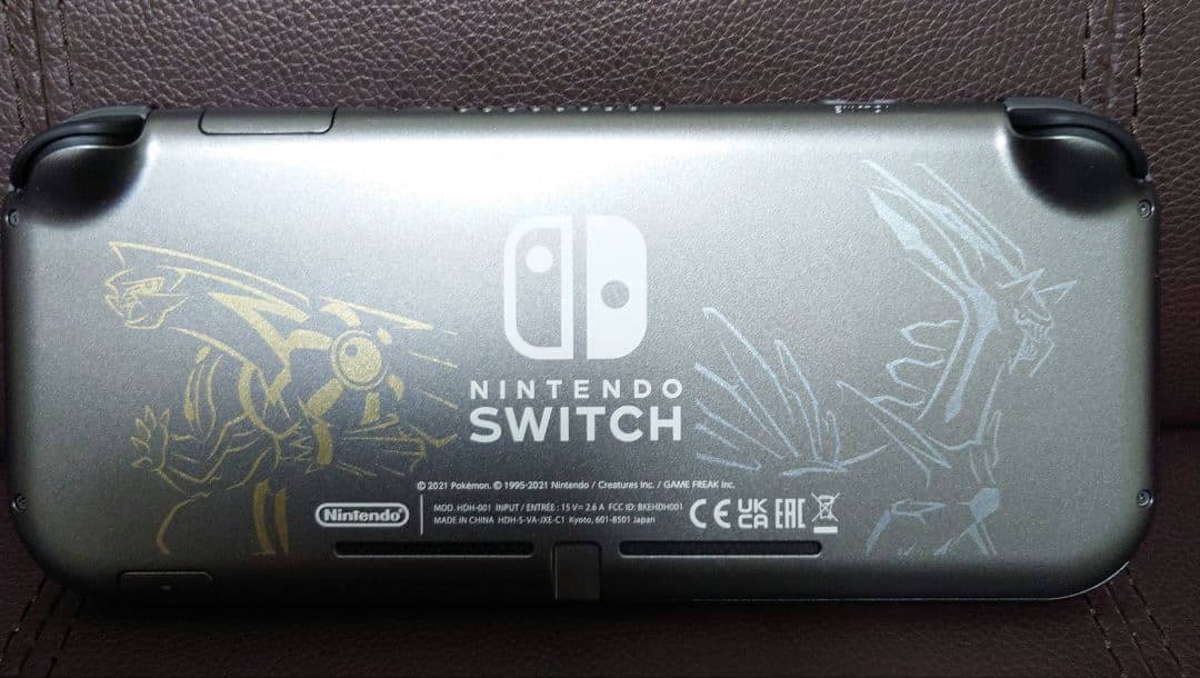 Nintendo Switch Light ディアルガ・パルキア　中古品
