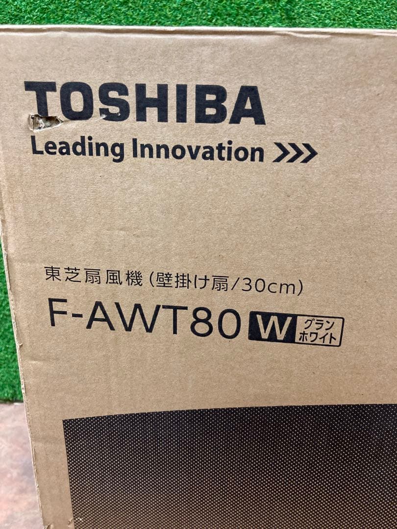 新品TOSHIBAリモコン付壁掛け扇風機F-AWT80W30cm グランホワイト