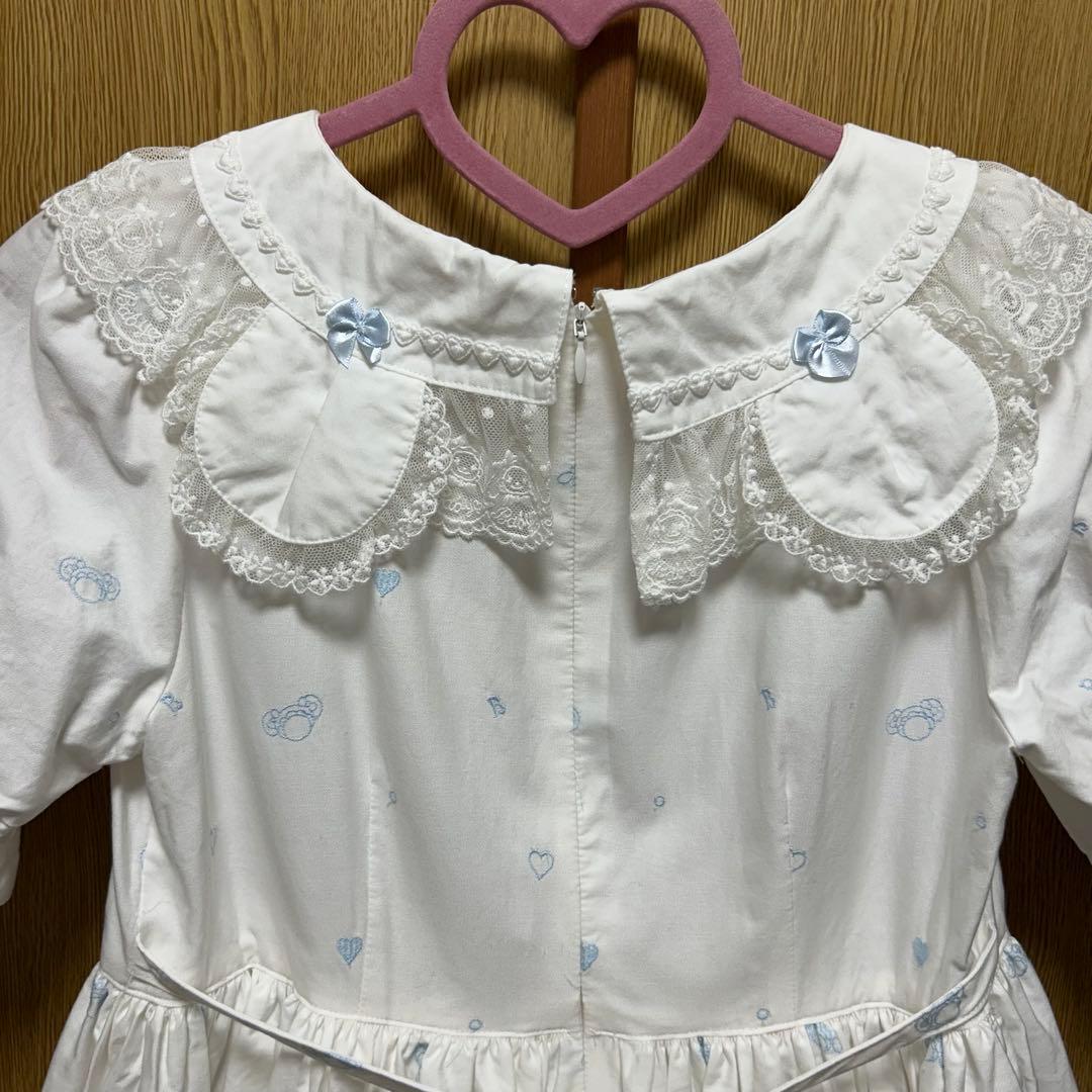 くみゃちゃんのLove Heart Embroideryワンピース