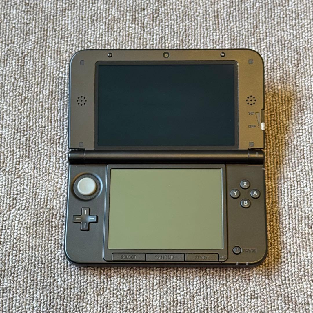 【美品】ニンテンドー3DS LL レッド×ブラック 3-020