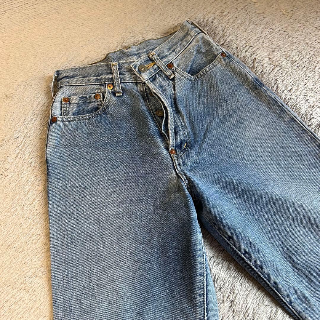Levi'sリーバイスW701xx ジーンズ　デニムパンツ　モンローモデル27㌅