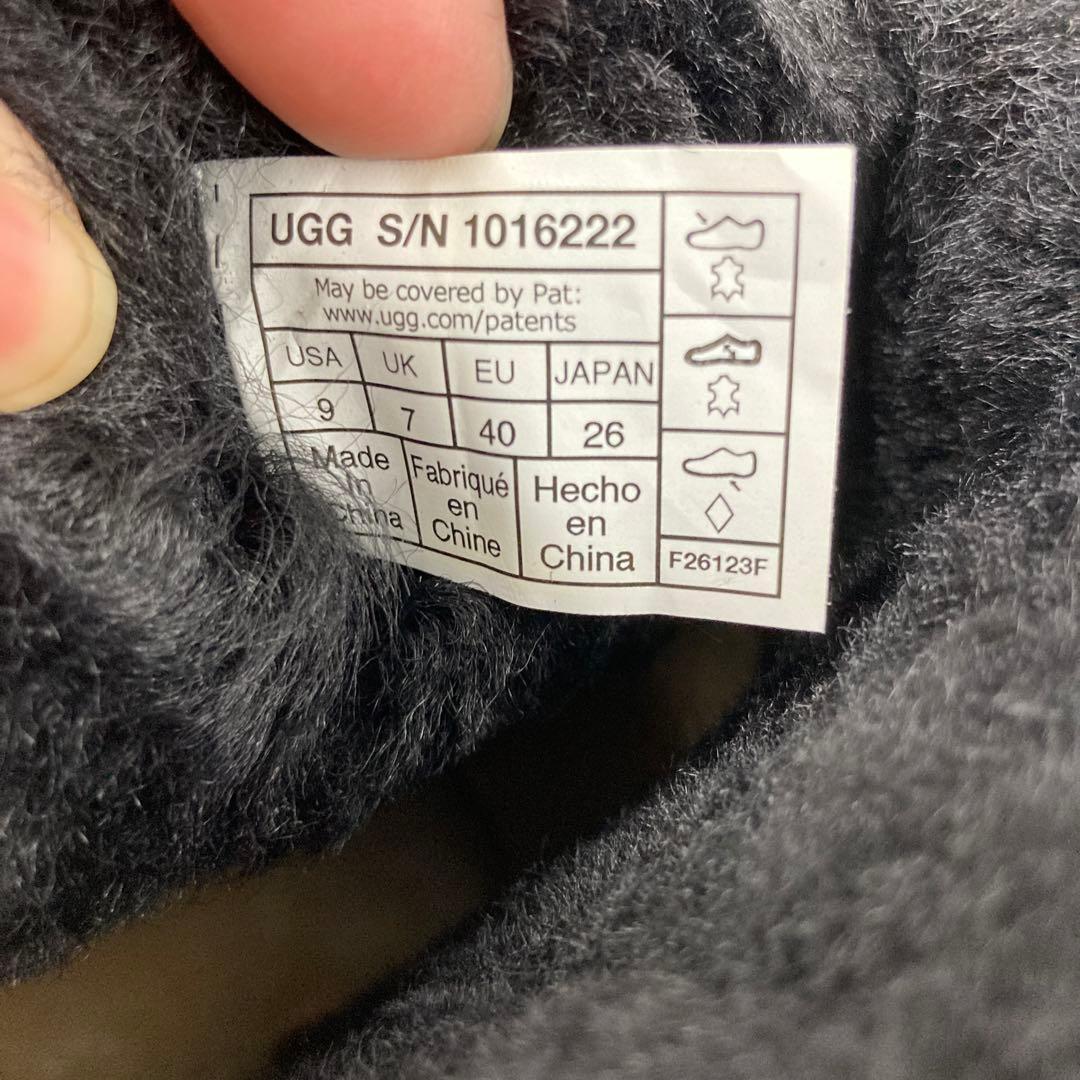 ☆新品未使用　UGG Classic Mini II 26センチ