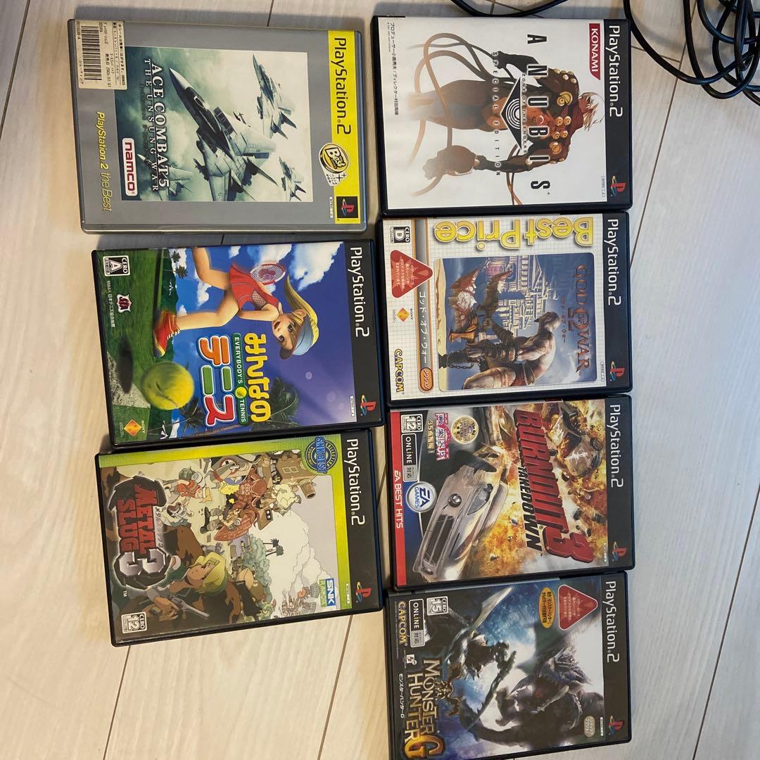 美品　SONY PlayStation2 SCPH-75000とゲーム７個