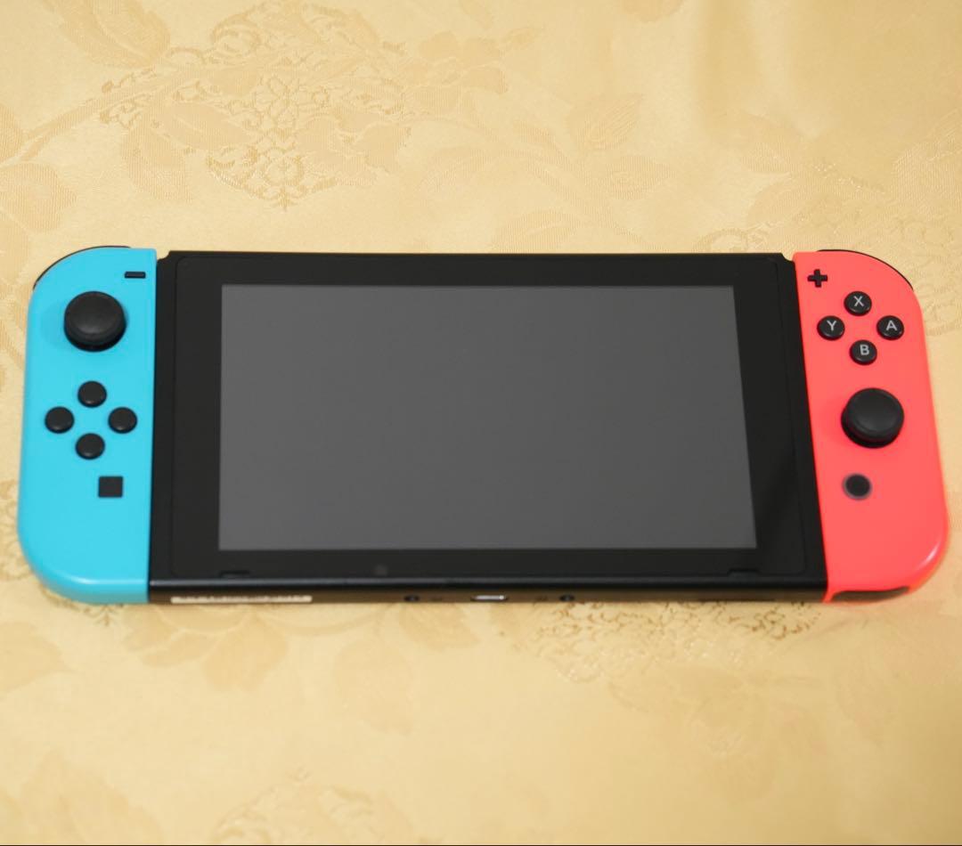 Nintendo Switch 本体 青/赤