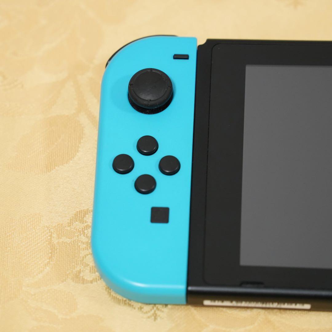 Nintendo Switch 本体 青/赤